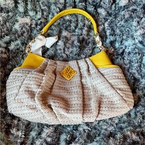 Simply Vera Wang Cream/yellow Knit Shoulder/hobo Bag with Yellow Accents EUC